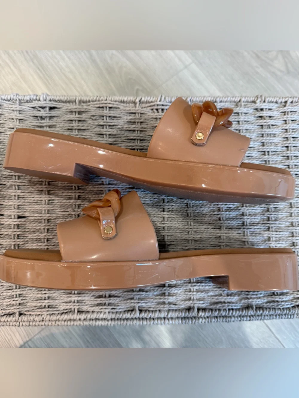 Yellow Box Tan Chain-Link Slide Sandals- 7 - Picture 8 of 9